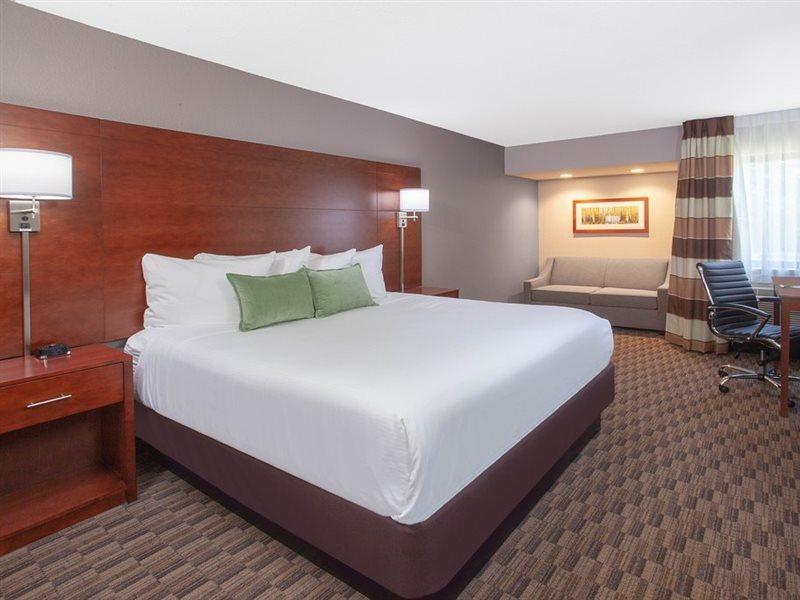 Wyndham Garden Fort Wayne Exteriör bild