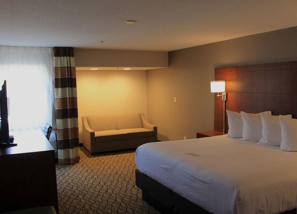 Wyndham Garden Fort Wayne Exteriör bild